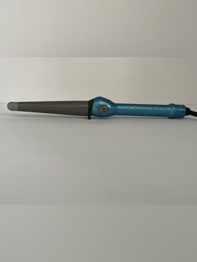 BaBylissPRO Nano Titanium Tapered Barrel Curling Iron 3/4”- 1 1/4” - 450°F/232°C
